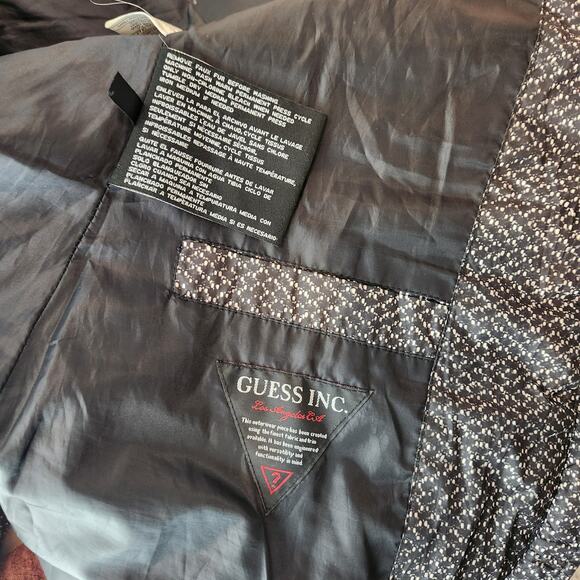 SALE Guess Black & White Hooded Winter Quilted Puffer Coat Women's Size Small - Picture 10 of 11